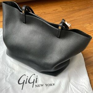Classic black GiGi New York Tori Leather Travel Tote